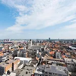 Апартаменты 3 Bedroom In The Centre Of With Spectacular View Остенде