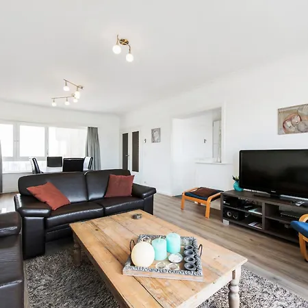 3 Bedroom In The Centre Of With Spectacular View * Ostend